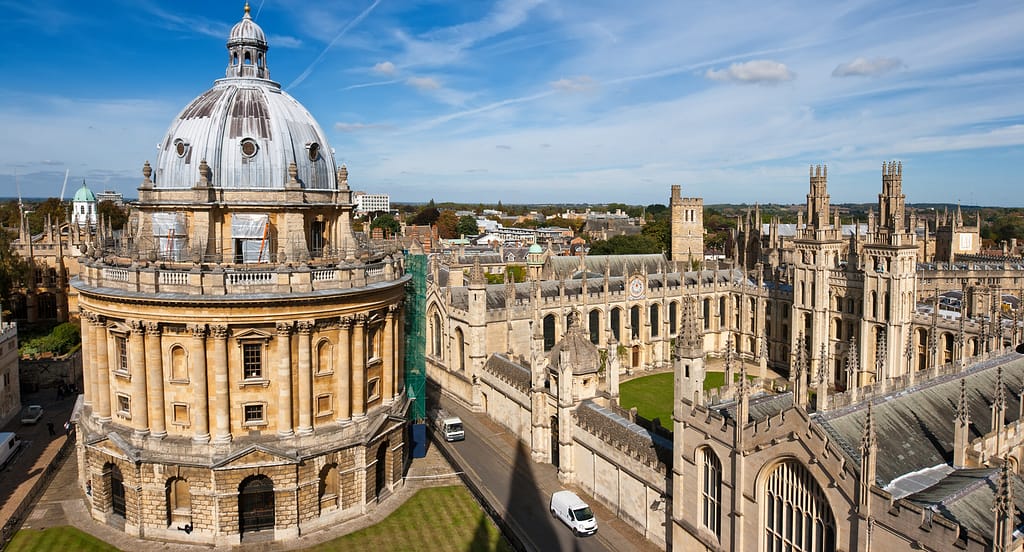 Oxford with view of Bodleian Library and city