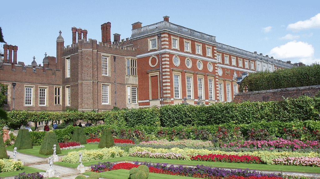 Hampton Court Palace 