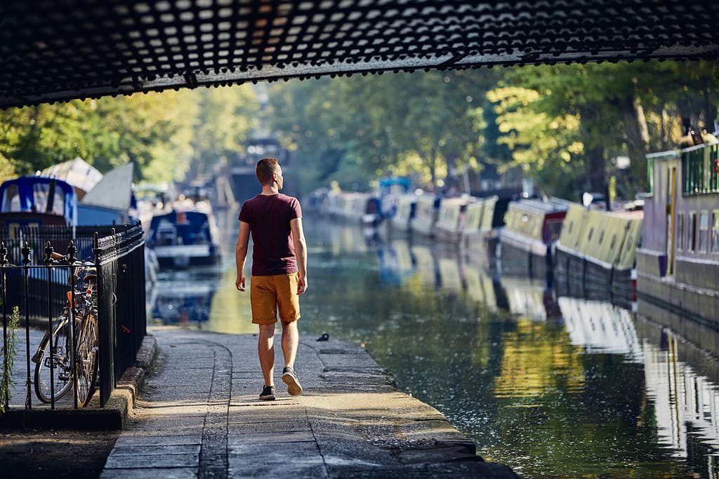 3 Days in London Walking along Little Venice by the canal boats