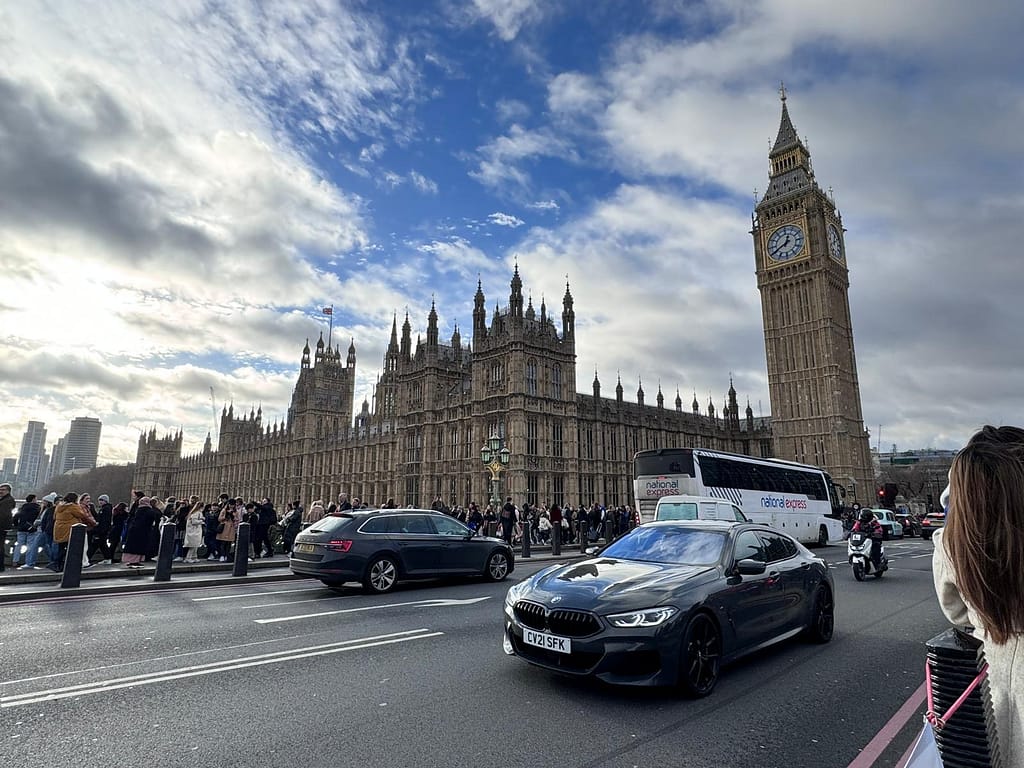London Travel Resource Big Ben and Parliament